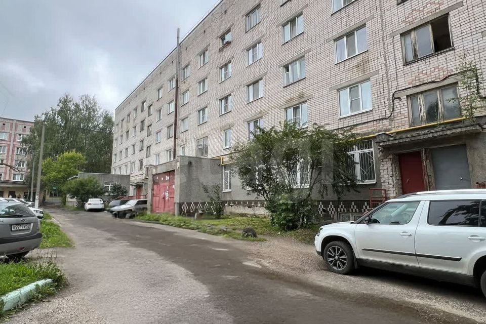 Продаётся комната в 1-комн. квартире, 12.2 м²