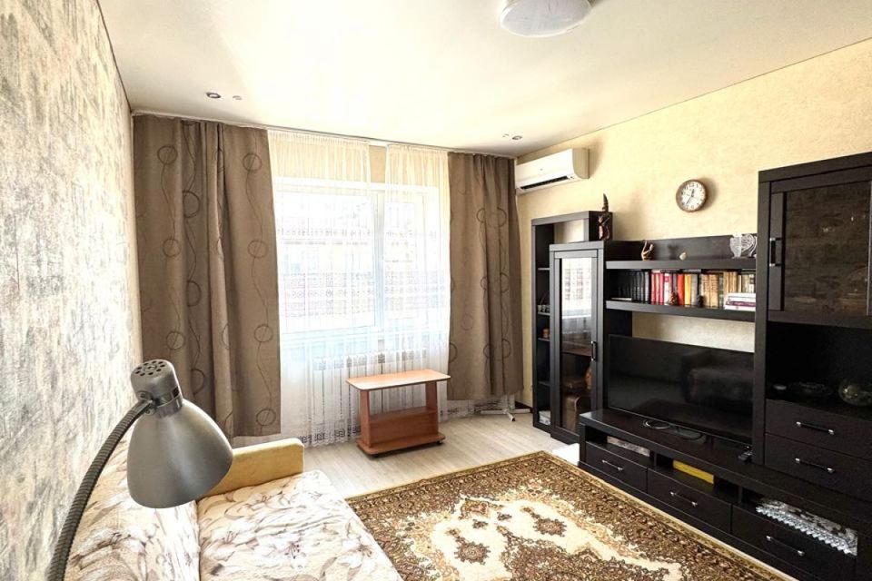 Продаётся 2-комнатная квартира, 53.5 м²