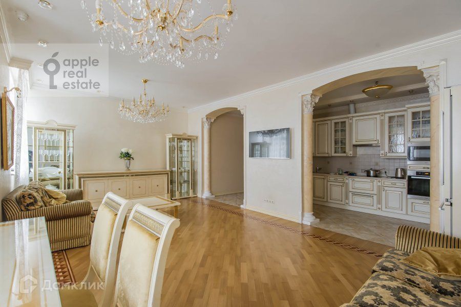 Продаётся 5-комнатная квартира, 180 м²
