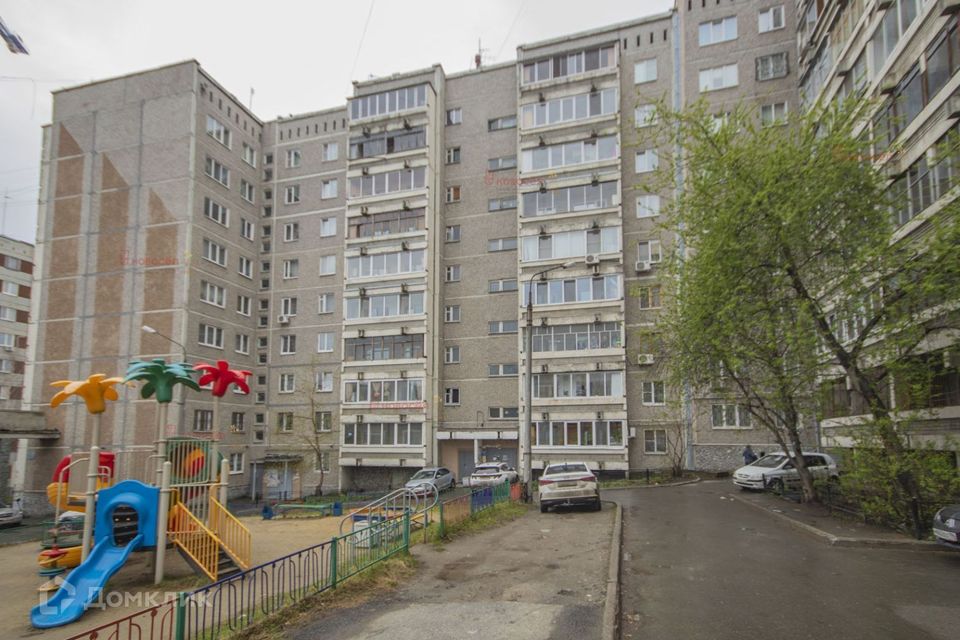 Продаётся 4-комнатная квартира, 77 м²