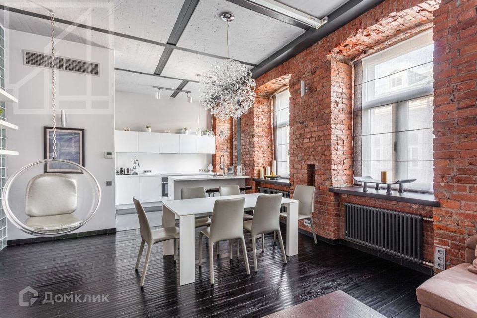 Сдаётся 2-комнатная квартира, 90 м²