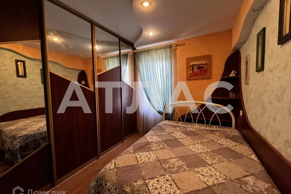 Продаётся 3-комнатная квартира, 65 м²