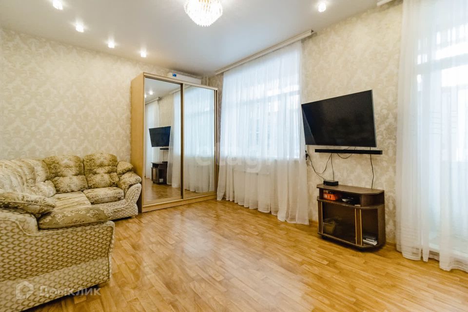 Продаётся 2-комнатная квартира, 65.6 м²