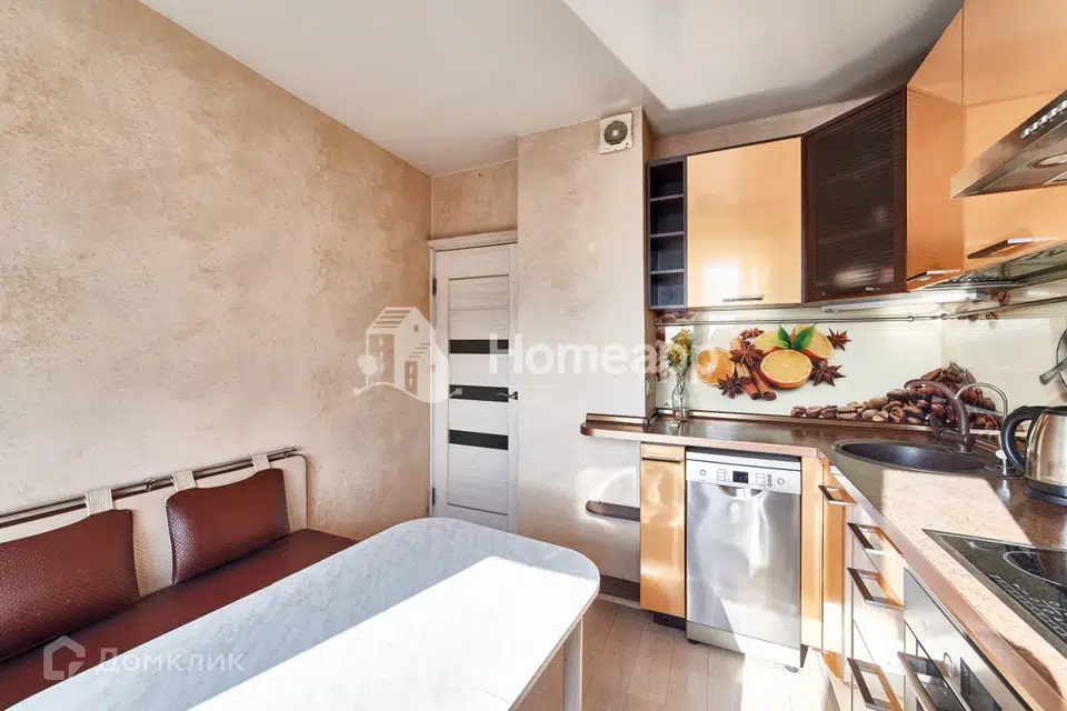 Продаётся 2-комнатная квартира, 52.6 м²