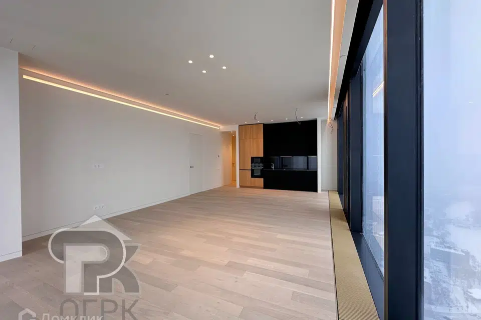 Продаётся 3-комнатная квартира, 103.9 м²