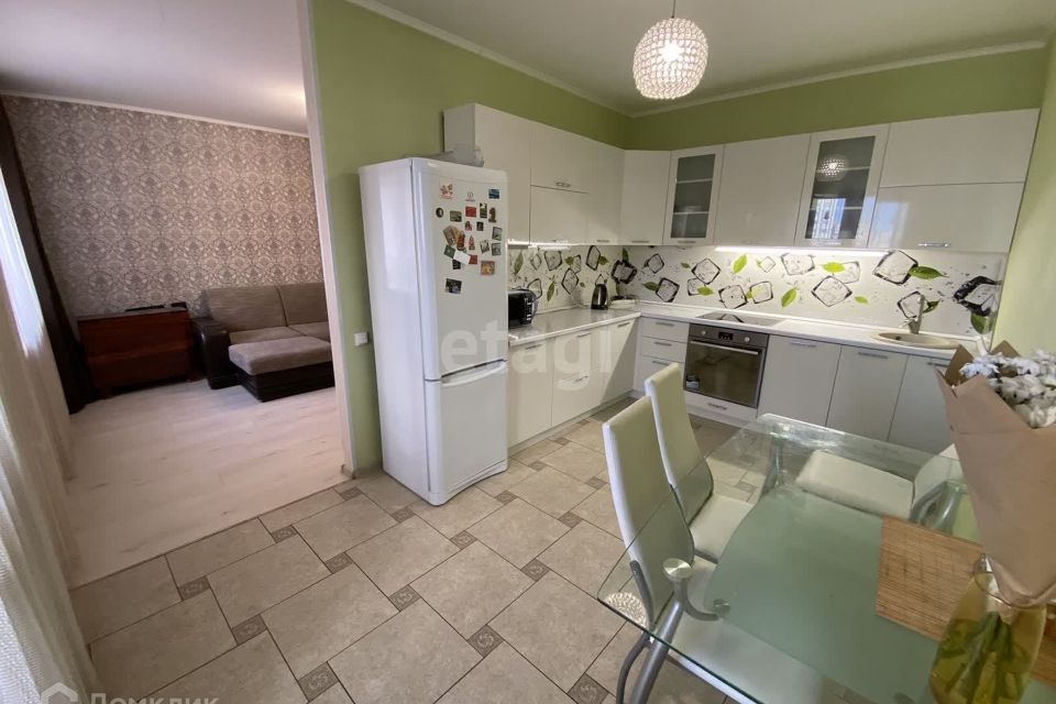 Продаётся 2-комнатная квартира, 61 м²