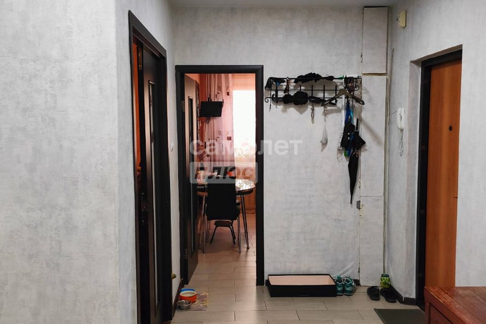Продаётся 3-комнатная квартира, 59.3 м²