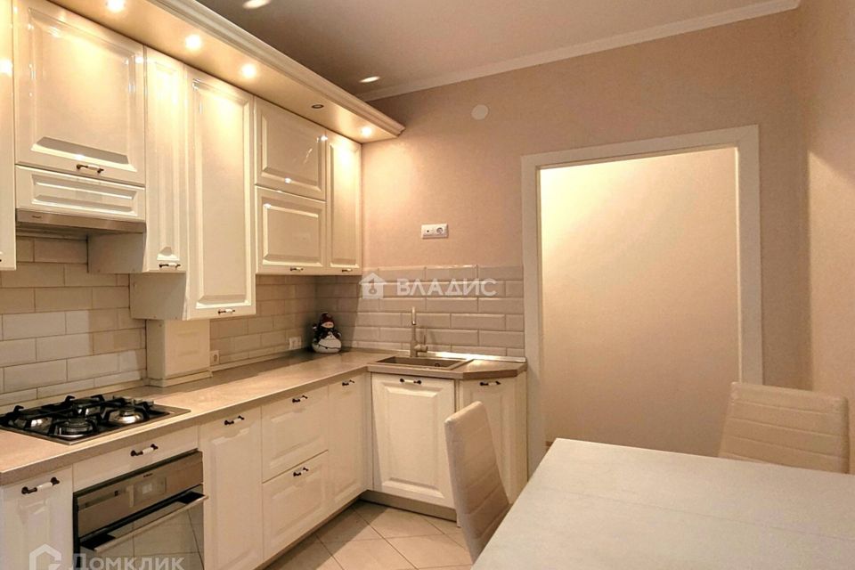 Продаётся 2-комнатная квартира, 54.6 м²
