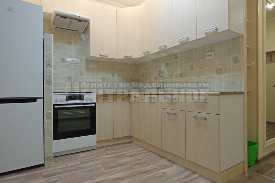 Продаётся 1-комнатная квартира, 40 м²