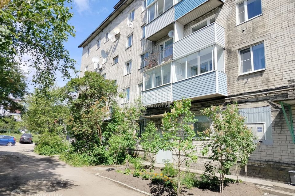 Продаётся 2-комнатная квартира, 45.8 м²