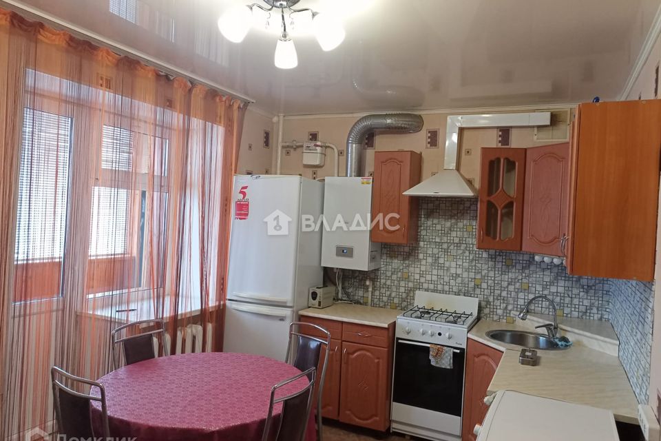 Продаётся 1-комнатная квартира, 37.8 м²