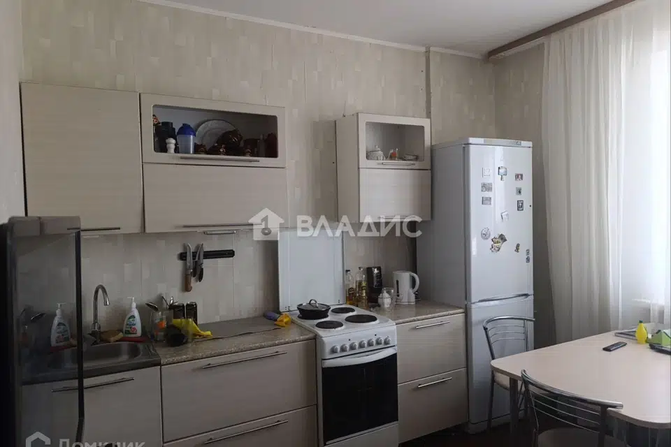 Продаётся 1-комнатная квартира, 42.5 м²