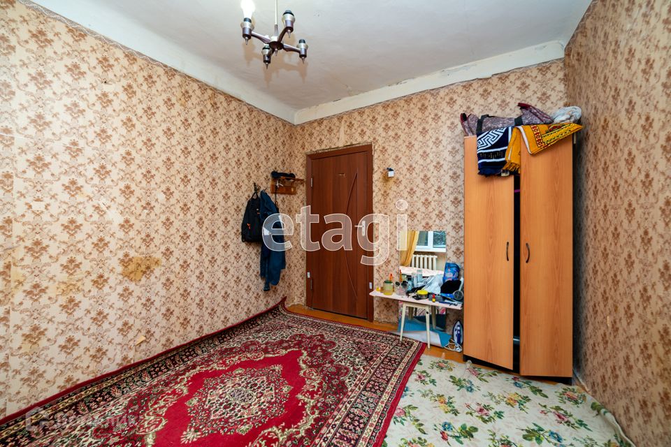 Продаётся 2-комнатная квартира, 42.7 м²