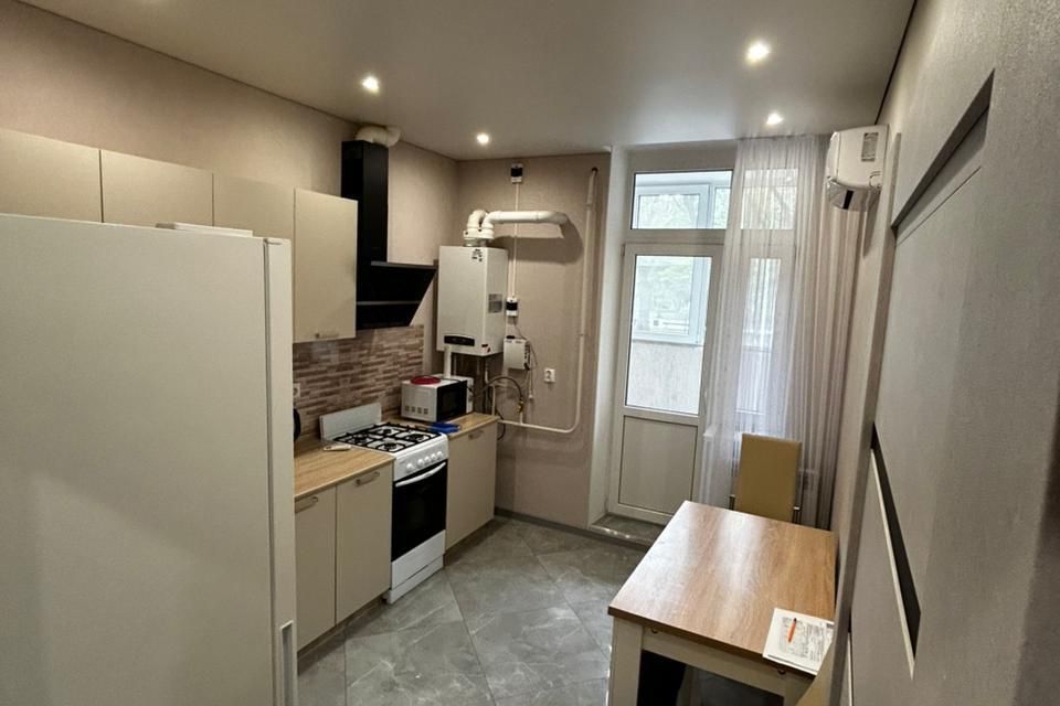 Сдаётся 2-комнатная квартира, 50.2 м²