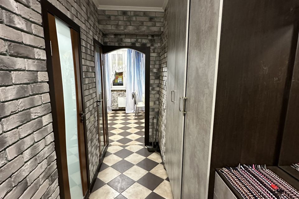 Сдаётся 2-комнатная квартира, 57 м²