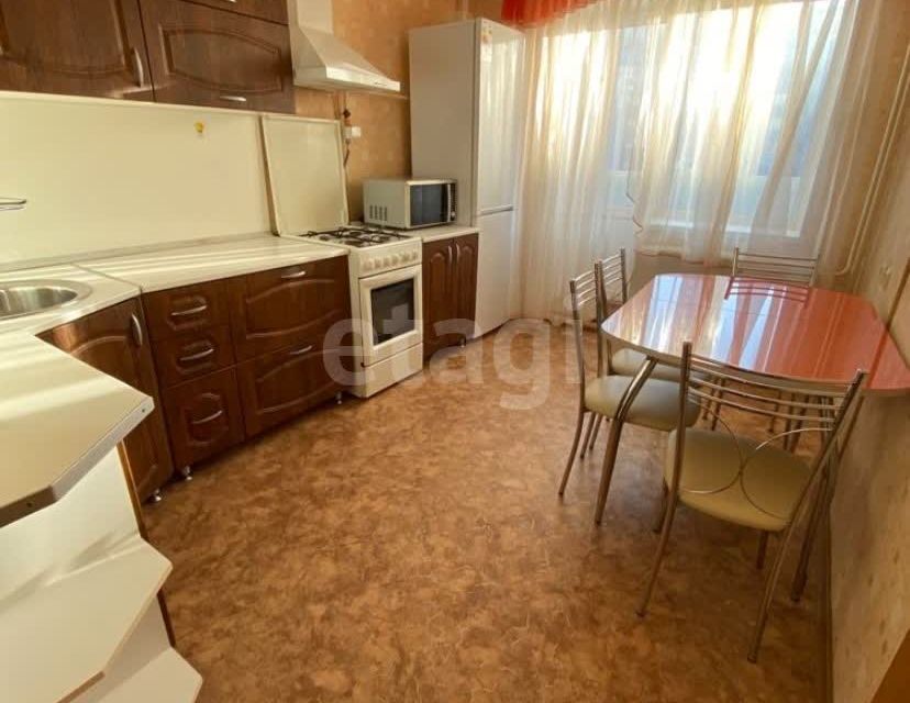 Продаётся 2-комнатная квартира, 51.5 м²