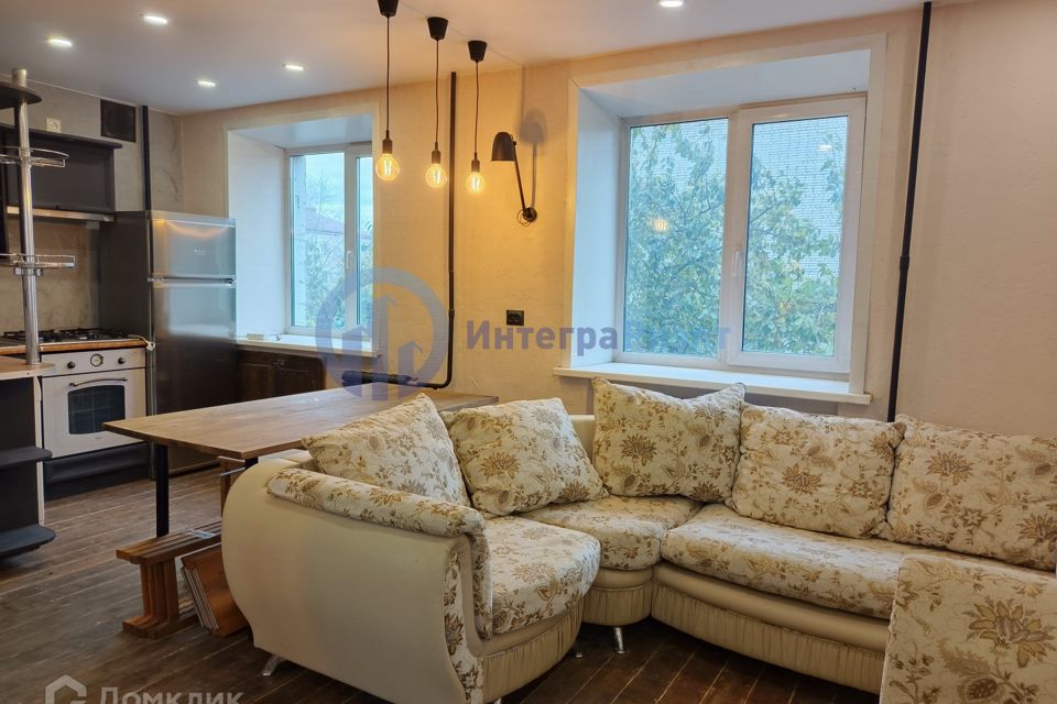 Продаётся 1-комнатная квартира, 32 м²