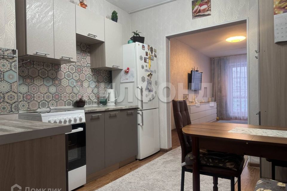 Продаётся 3-комнатная квартира, 58.8 м²