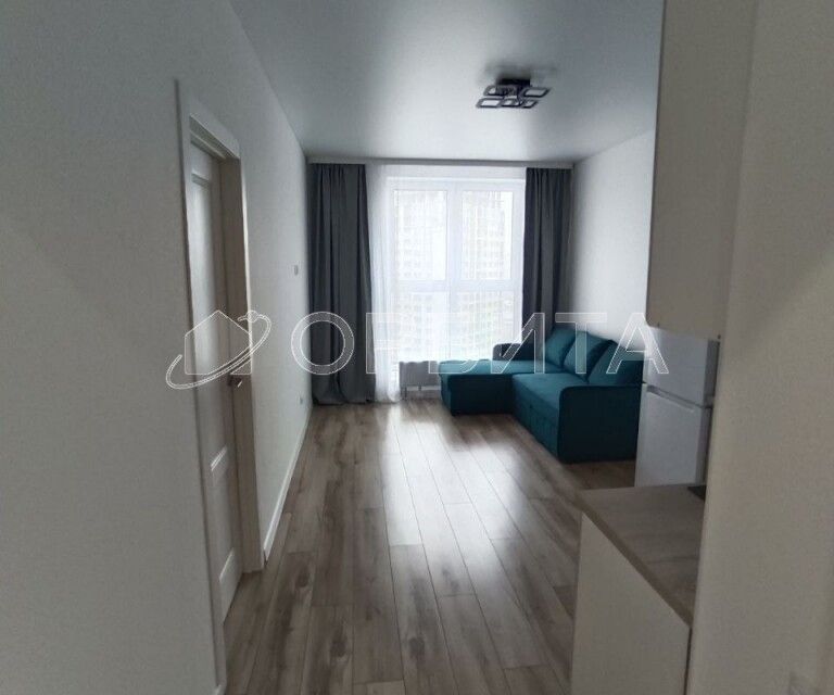 Продаётся 1-комнатная квартира, 42 м²