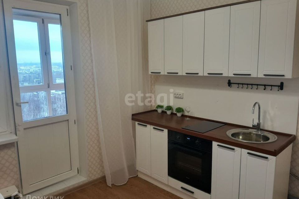 Сдаётся 1-комнатная квартира, 43 м²