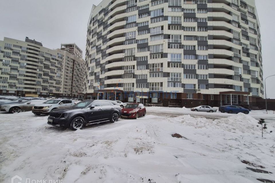 Продаётся 3-комнатная квартира, 103 м²