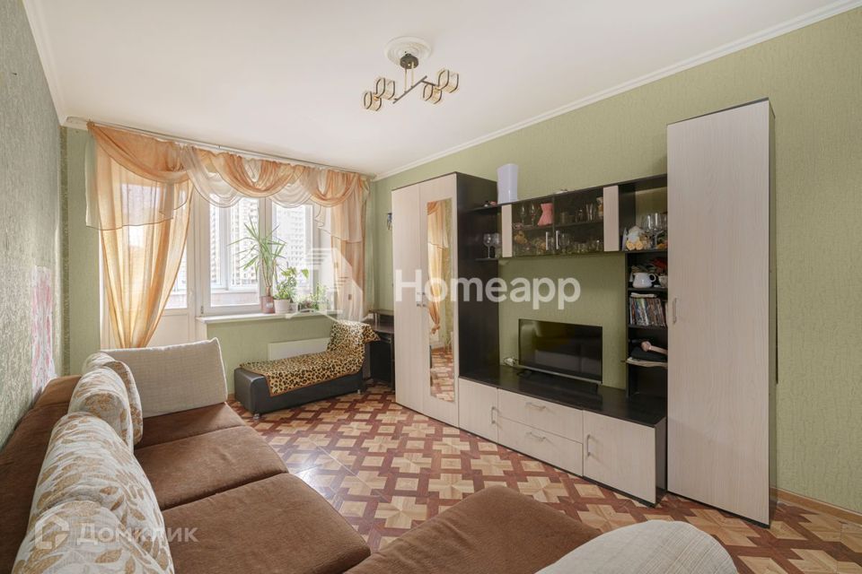 Продаётся 1-комнатная квартира, 49 м²