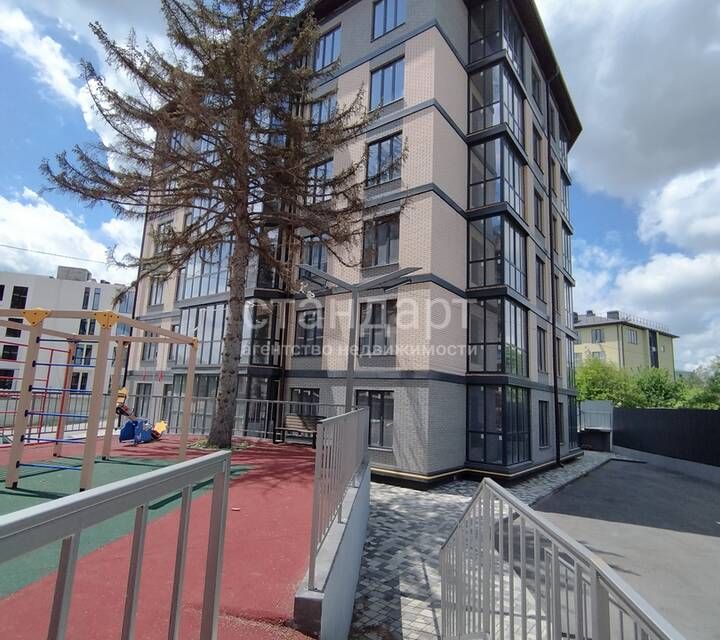 Продаётся 2-комнатная квартира, 68.3 м²