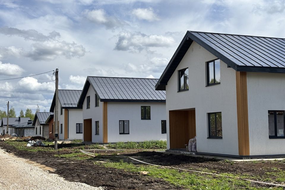 Продаётся 2-этажный дом, 143 м²