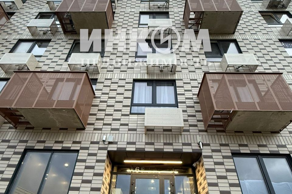 Продаётся 1-комнатная квартира, 39.3 м²