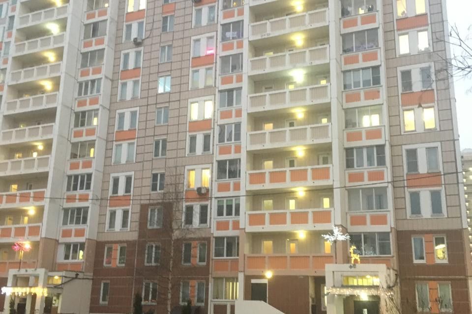 Продаётся 2-комнатная квартира, 57.4 м²