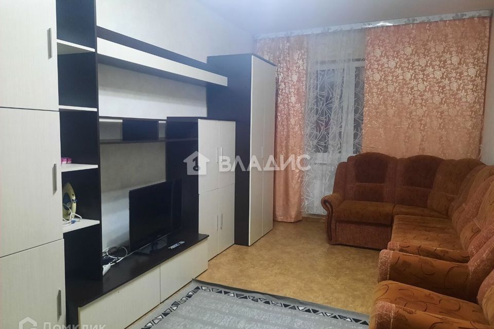 Сдаётся 2-комнатная квартира, 60 м²