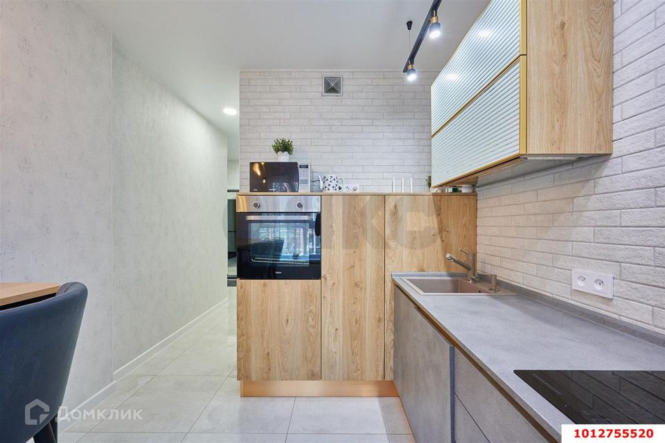 Продаётся 2-комнатная квартира, 53 м²
