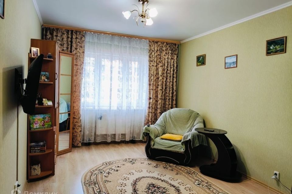 Продаётся 3-комнатная квартира, 99.6 м²