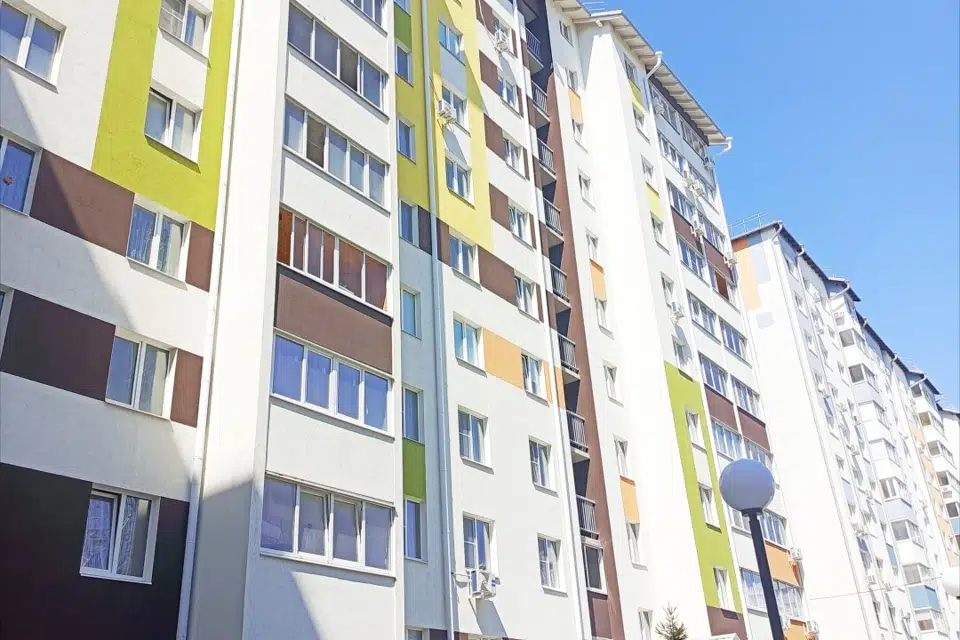 Продаётся 1-комнатная квартира, 41.3 м²