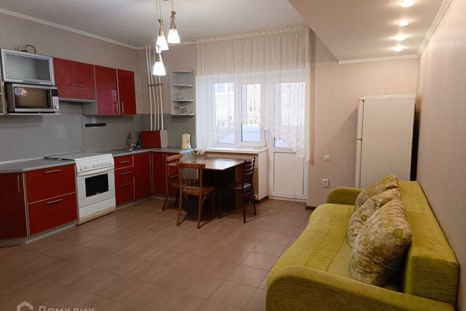 Продаётся 2-комнатная квартира, 61 м²
