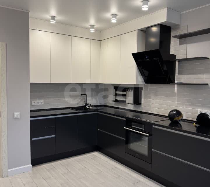 Продаётся 2-комнатная квартира, 64 м²