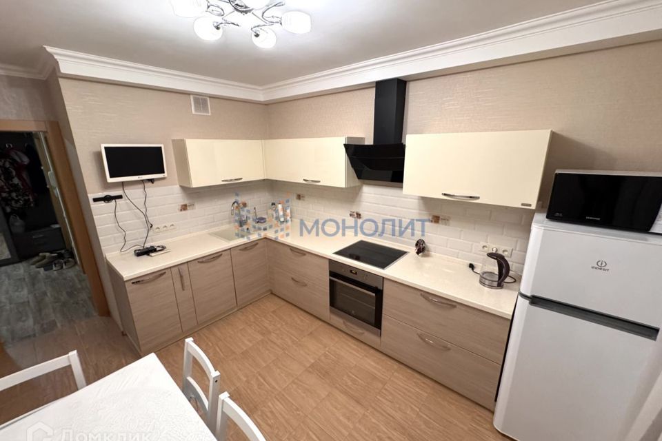 Продаётся 2-комнатная квартира, 70.2 м²