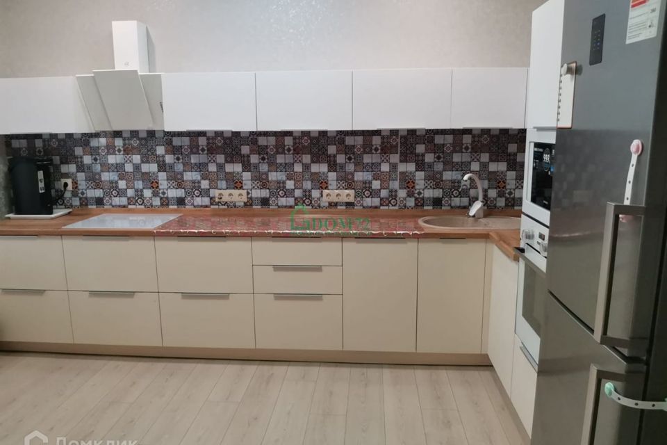 Продаётся 2-комнатная квартира, 63.7 м²