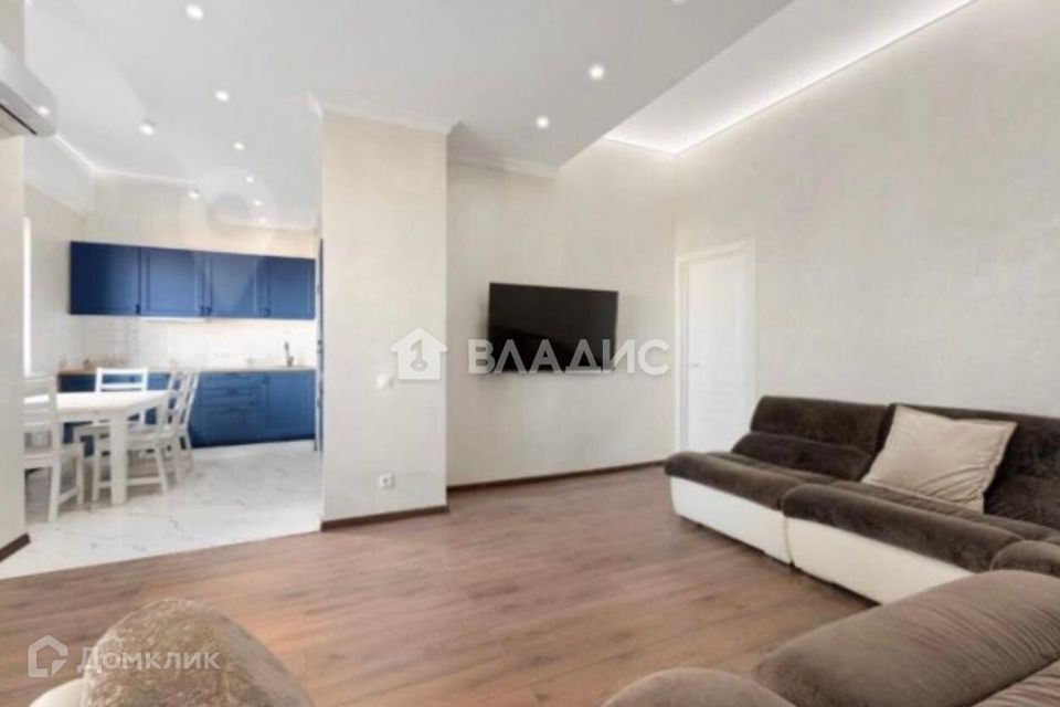 Продаётся 3-комнатная квартира, 83 м²