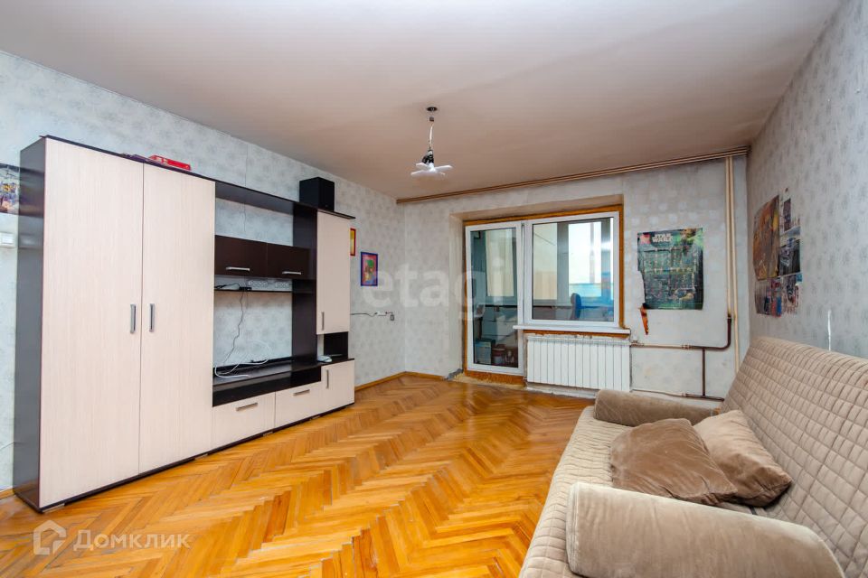 Продаётся 5-комнатная квартира, 161.3 м²