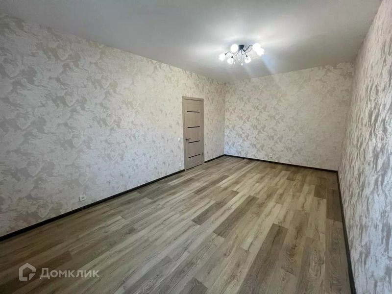 Продаётся 1-комнатная квартира, 38 м²