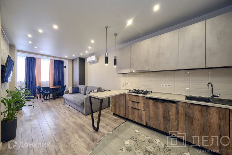 Продаётся 3-комнатная квартира, 77 м²