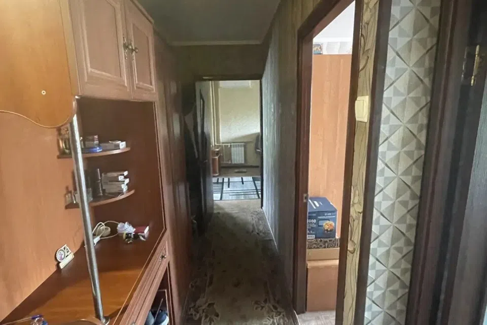 Продаётся 3-комнатная квартира, 58.2 м²
