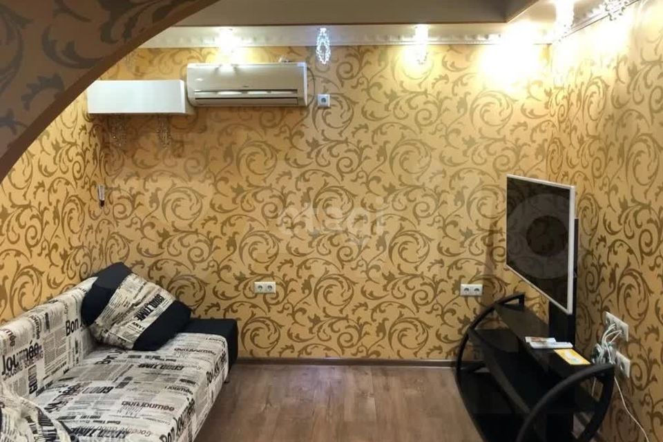 Продаётся 3-комнатная квартира, 50 м²