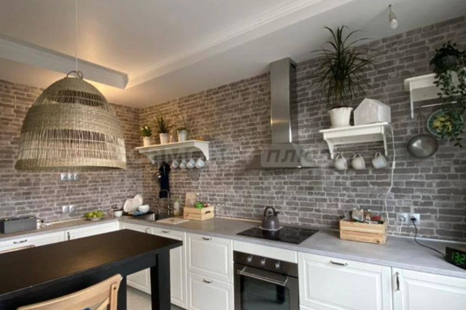 Продаётся 3-комнатная квартира, 86 м²