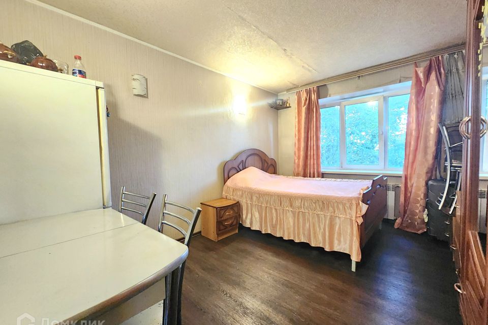 Продаётся 5 комнат в 5-комн. квартире, 12 м²