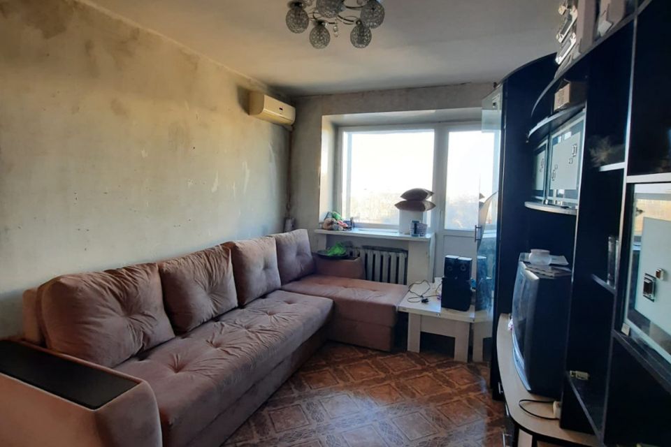 Продаётся 3-комнатная квартира, 51.7 м²