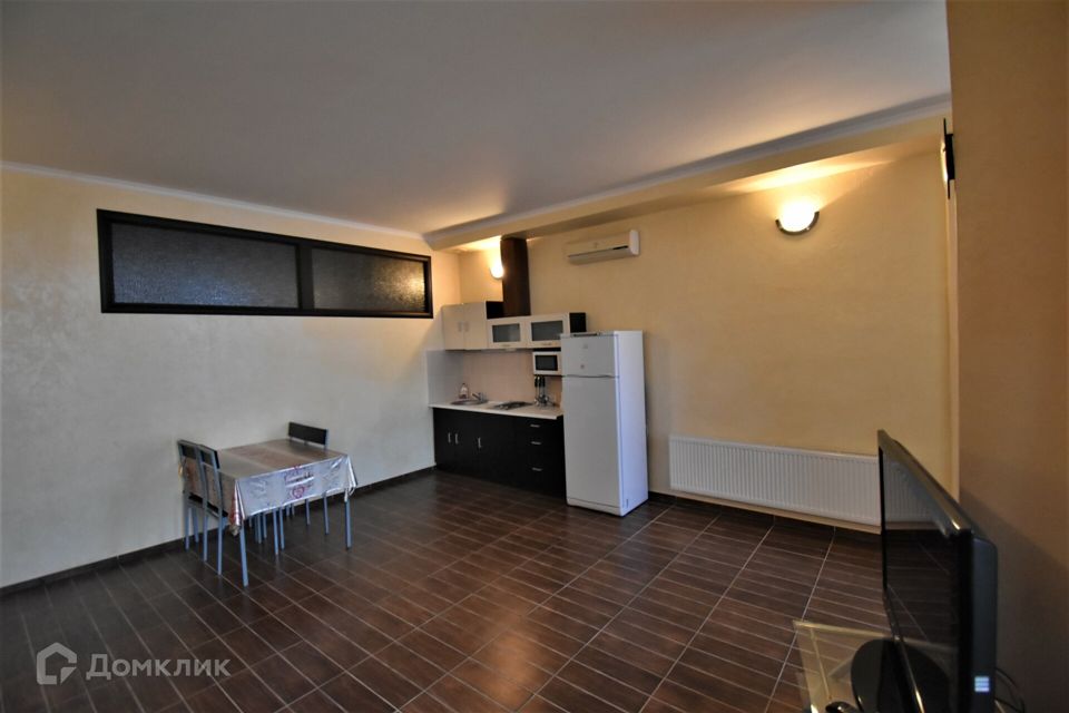 Продаётся 3-комнатная квартира, 92.8 м²