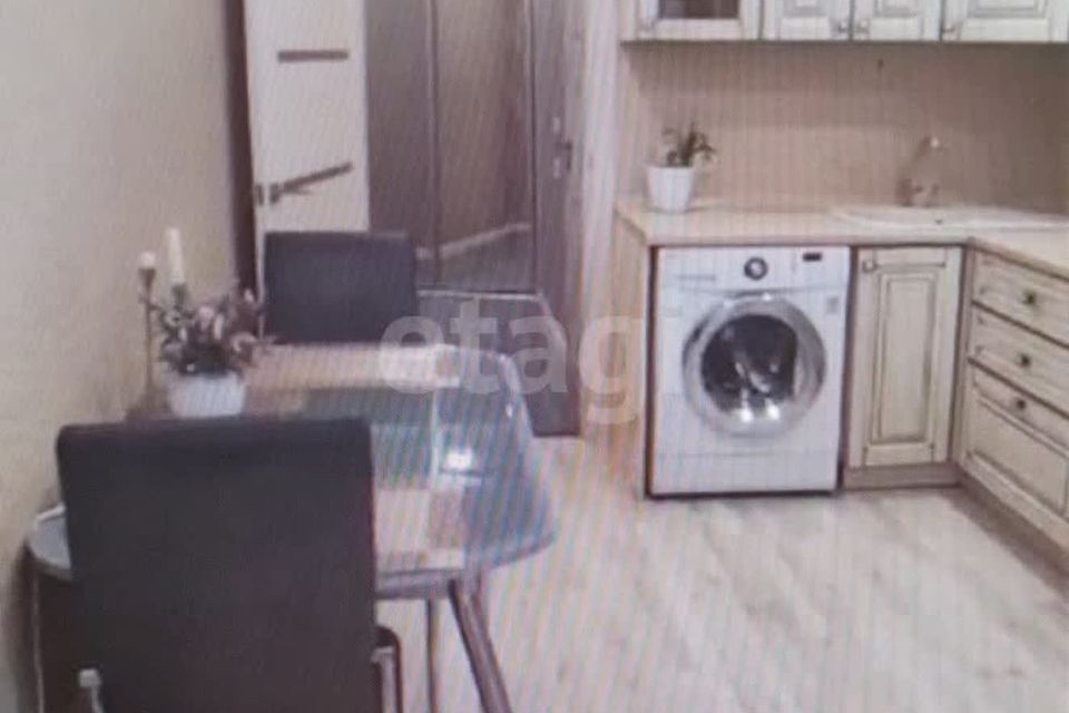 Продаётся 2-комнатная квартира, 56.7 м²