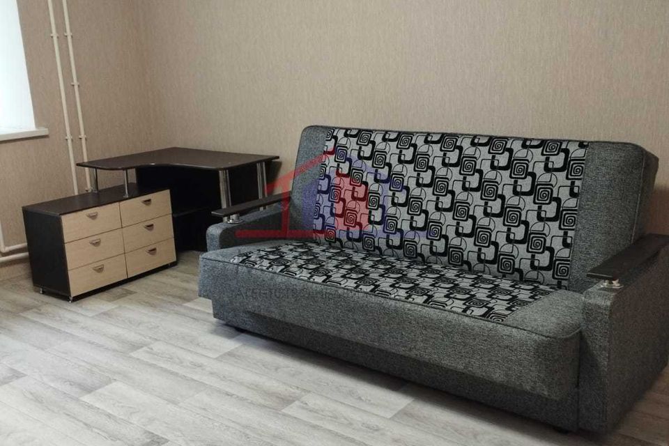 Сдаётся 1-комнатная квартира, 38 м²